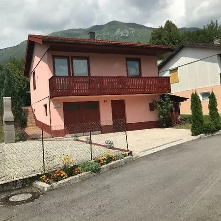 Apartma Sabotic 公寓